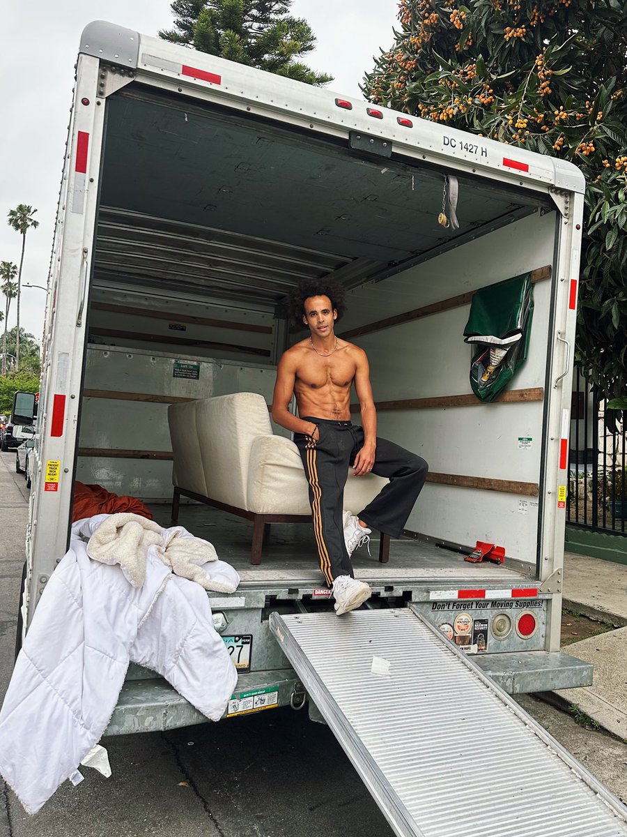 colinmanderson's tweet image. • On The Move • 🚚