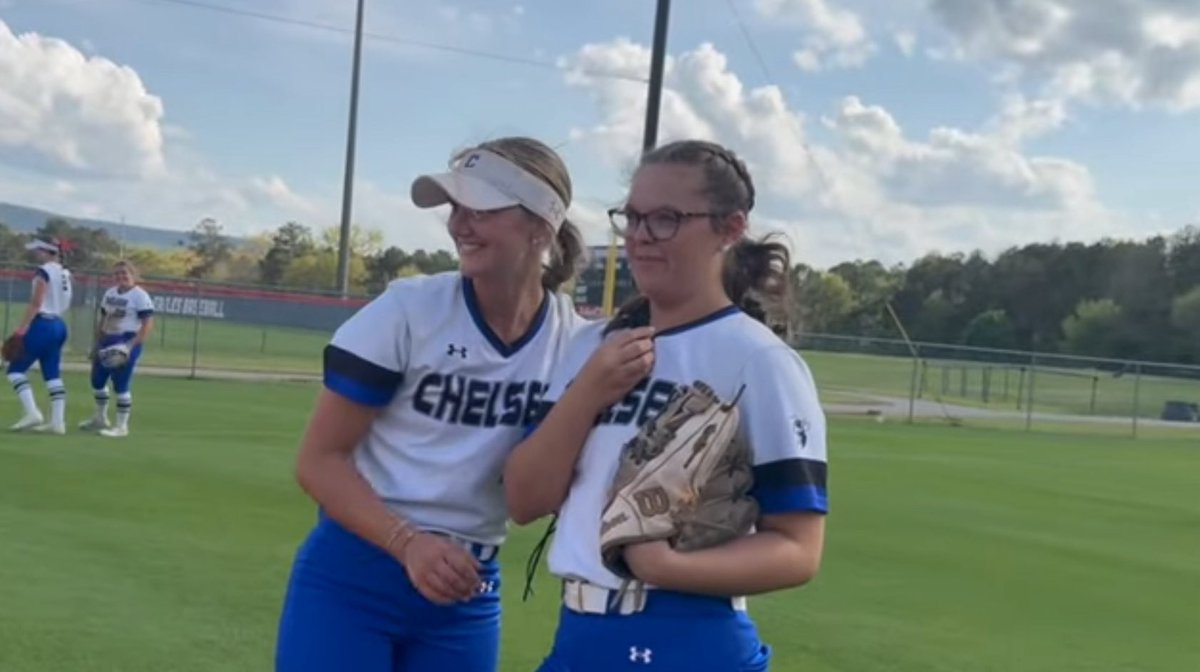 As we get ready to set sail for a week of high school softball regionals, let’s take a look at some memorable moments from the regular season. 

Go check out the latest 4 Corners Softball video. I’ll be seeing y’all at a park near you this week! 

youtu.be/TpFvVGX_3nc?si…