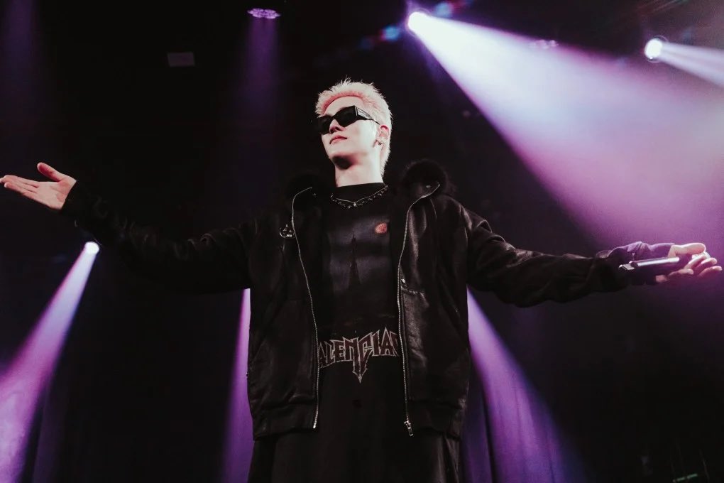 블루닷엔터테인먼트 tweet media