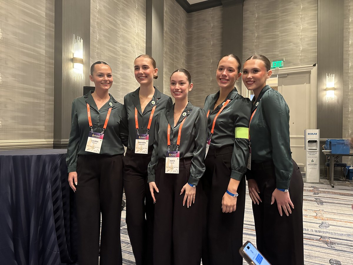 KSRestaurant's tweet image. Today was competition day for Blue Valley West High School Management Team! #NPSI2025 #MadeinProStart #RoadtoNPSI