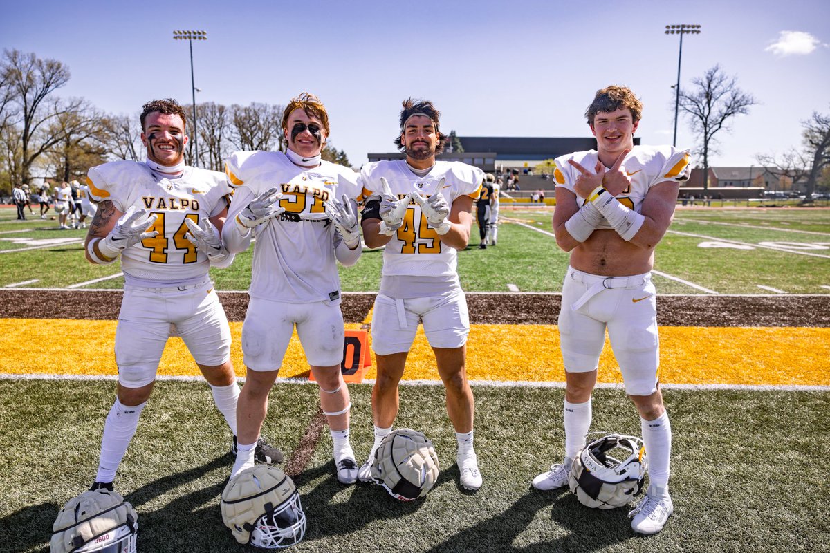 44 was back in action.  His first Spring Football in the 📚!  Kid missed his Prom, but he got to run with the Big 🐕 🐕 🐕, and play 🏈 , who has it better than us….No Body!  <a href="/MicahMarkley25/">Micah Markley</a>