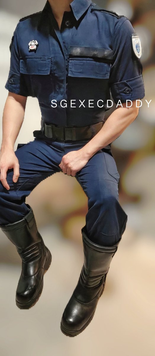 剛剛發現昨天其實是世界消防人員日! Just realised it is International Firefighters Day yesterday! 🔥🚒🚨

Like • Follow • Repost // <a href="/sgexecdaddy/">sgexecdaddy</a>