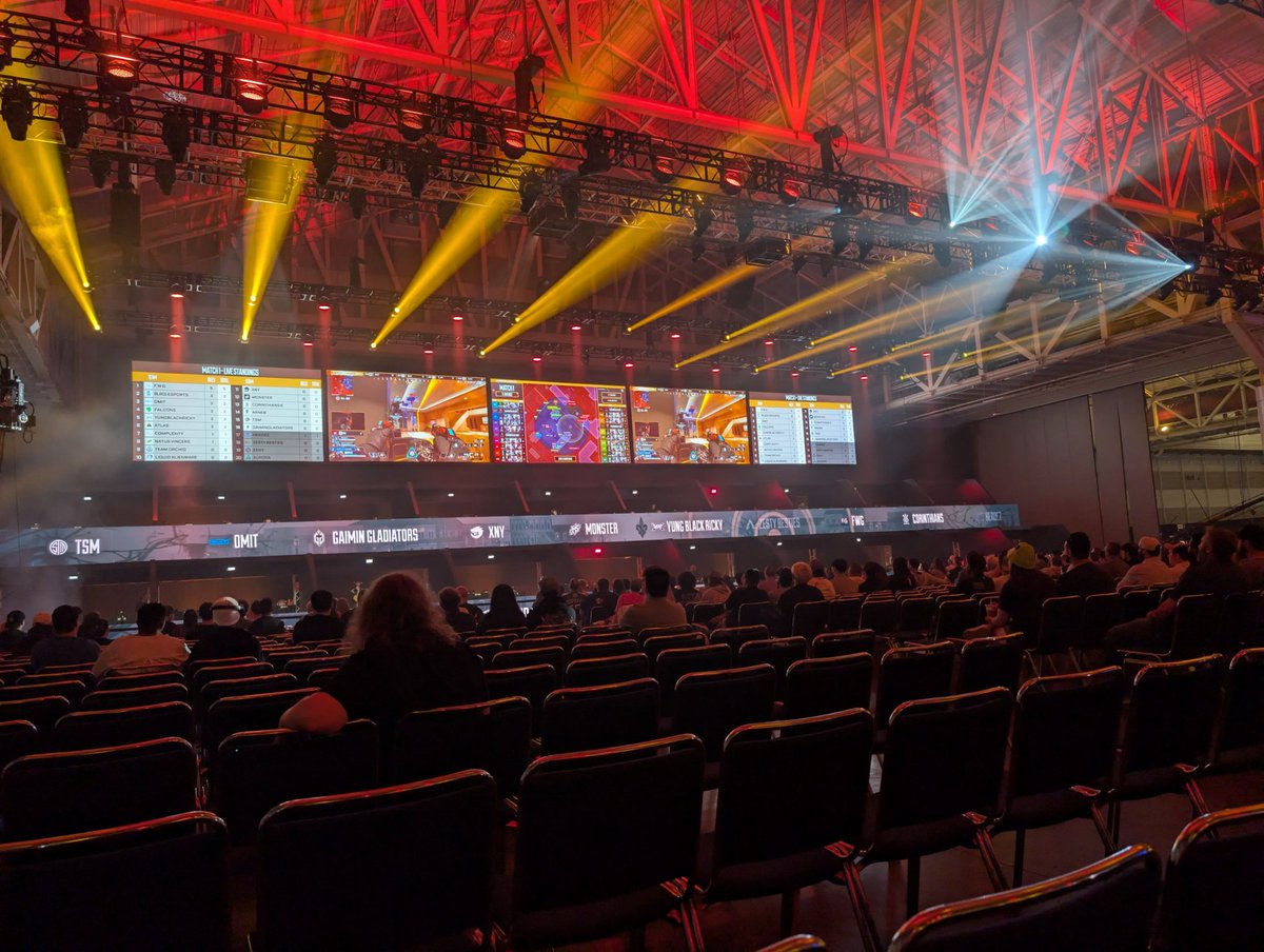 escape (@seeescape) on Twitter photo What an incredible experience!
Shout out <a href="/TAG_tom_apex/">Tom📝</a>! It was amazing to finally meet after nearly 5 years
<a href="/EternalEEC/">Eternal EC</a> put on a great show <a href="/MilezFPS/">Milez</a> <a href="/ThalesTeixeiraR/">THaless</a> <a href="/TheoTR__/">THEOZIN 🇧🇷</a> <a href="/cruelbuckle/">CruelBuckle</a>
Thank you eternal staff and players ❤️❤️❤️
#Twerkaholics low prio'd for 200 years! What an incredible experience!
Shout out <a href="/TAG_tom_apex/">Tom📝</a>! It was amazing to finally meet after nearly 5 years
<a href="/EternalEEC/">Eternal EC</a> put on a great show <a href="/MilezFPS/">Milez</a> <a href="/ThalesTeixeiraR/">THaless</a> <a href="/TheoTR__/">THEOZIN 🇧🇷</a> <a href="/cruelbuckle/">CruelBuckle</a>
Thank you eternal staff and players ❤️❤️❤️
#Twerkaholics low prio'd for 200 years!