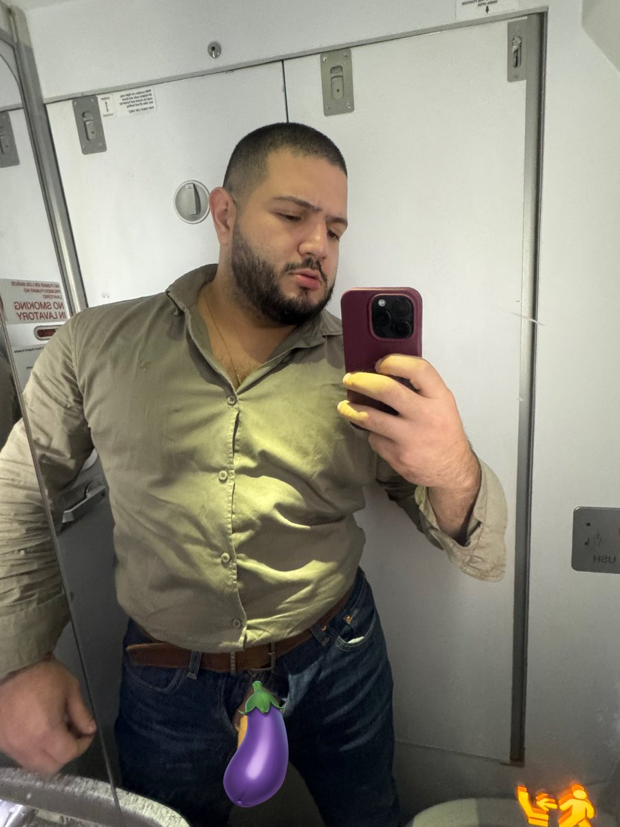 Volando y 🥵 

onlyfans.com/leogarciadubb aquí más contenido🥵 🔥