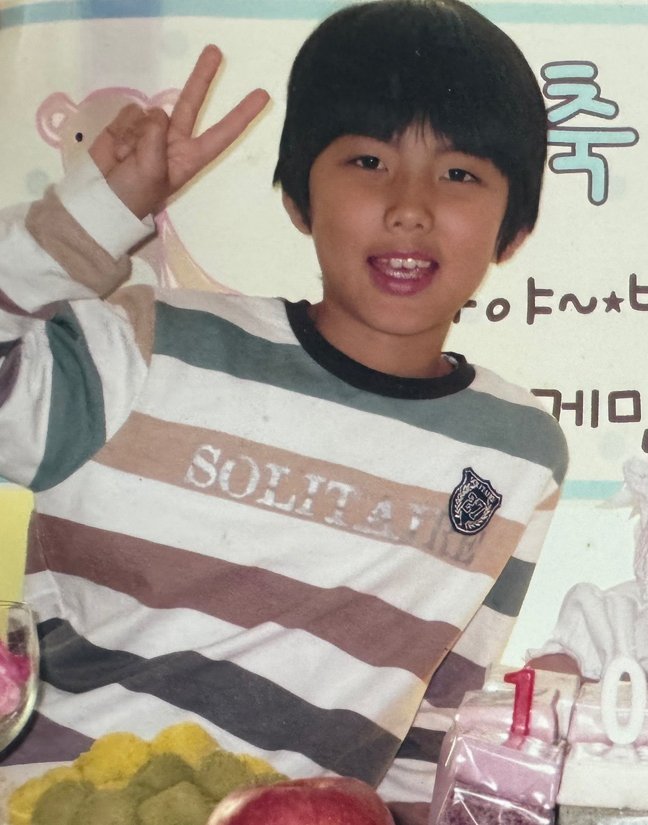 TRENDZ_OFFCL's tweet photo. 📷 HAPPY CHILDREN'S DAY👶 

𝙆𝙀𝙀𝙋 𝙄𝙏 𝙆𝙄𝘿🐤 

#TRENDZ #트렌드지
#조한국 #HANKOOK 
#어린이날 #ChildrensDay https://t.co/0CwFCBqh5j