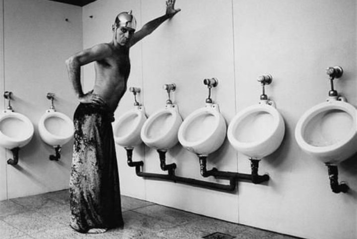 leandrovieirarj's tweet image. C A M A L E Ô N I C O  é como batizei o trabalho que já me movimenta e apresentarei pra vocês junto da @oficialgresil que virá. Como anunciado no @showdavida, o enredo é uma homenagem ao ícone e dono de uma das mais importantes vozes da MPB: Ney Matogrosso! 👇🏼