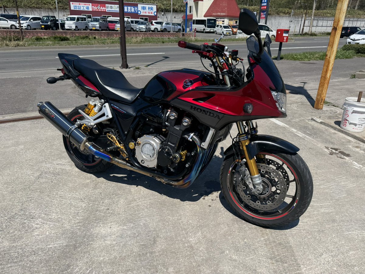 初始動&amp;洗車‼️
半年ぶりに綺麗になった🎵