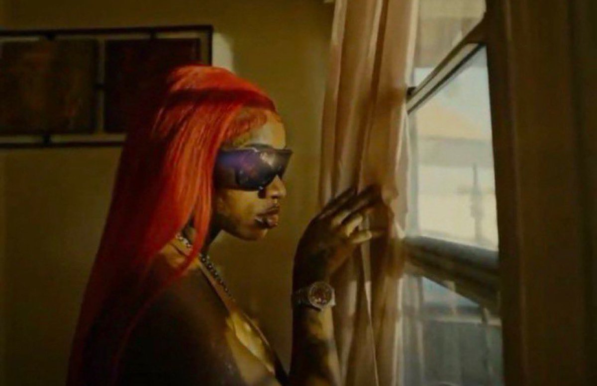 me looking at him drive away after I said get out 😂