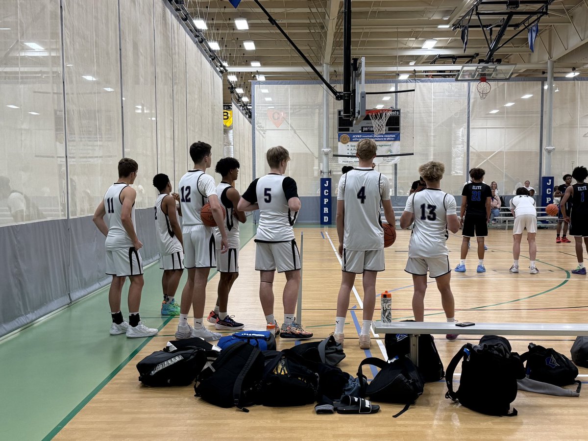 DemianDE's tweet photo. These guys competed at a high level all weekend at the NXT PRO KC. Ended up 1-3 with two, 2 pt loses. Played some very talented teams from TX, SC, MO &amp; AR. @Reid_Ellis13 @loganellis28 https://t.co/7bUVrIL6MX