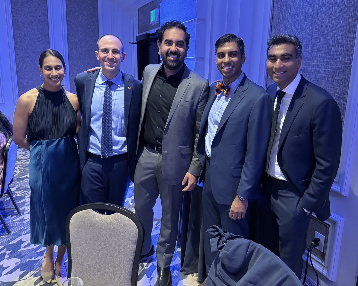 Sunil Amin, MD, FASGE, FRCPC (@sunilaminmd) on Twitter photo Miami advanced endo representing at the <a href="/ASGEendoscopy/">ASGE GI Endoscopy</a> Crystal Awards. Love this crew!
<a href="/seanbhalla/">Sean Bhalla</a> <a href="/JodieBarkinMD/">Jodie A Barkin, MD, FACG, FASGE, AGAF</a> <a href="/DDWMeeting/">Digestive Disease Week</a> Miami advanced endo representing at the <a href="/ASGEendoscopy/">ASGE GI Endoscopy</a> Crystal Awards. Love this crew!
<a href="/seanbhalla/">Sean Bhalla</a> <a href="/JodieBarkinMD/">Jodie A Barkin, MD, FACG, FASGE, AGAF</a> <a href="/DDWMeeting/">Digestive Disease Week</a>