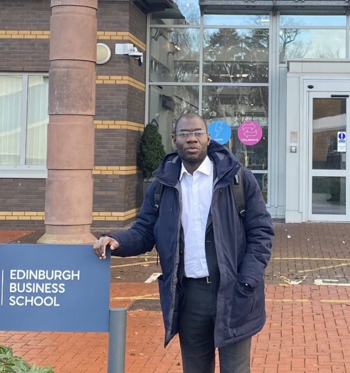 Sir J (J9) tweet media