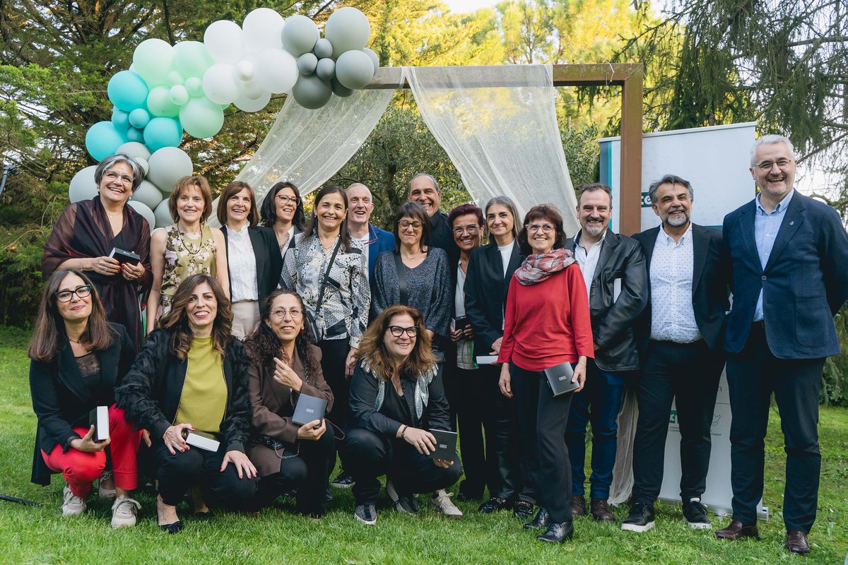 Cambramanresa (@cambramanresa) on Twitter photo 🎂 L’empresa manresana Texpol, guanyadora d'un Premi Cambra 2024, celebra els 75 anys posant l’equip humà al centre.
Per molts anys!
📰 Ho llegim a <a href="/diariRegio7/">Regió7.cat</a>
🔗 regio7.cat/economia/2025/…
#actualitat #empreses #Manresa #Bages 🎂 L’empresa manresana Texpol, guanyadora d'un Premi Cambra 2024, celebra els 75 anys posant l’equip humà al centre.
Per molts anys!
📰 Ho llegim a <a href="/diariRegio7/">Regió7.cat</a>
🔗 regio7.cat/economia/2025/…
#actualitat #empreses #Manresa #Bages