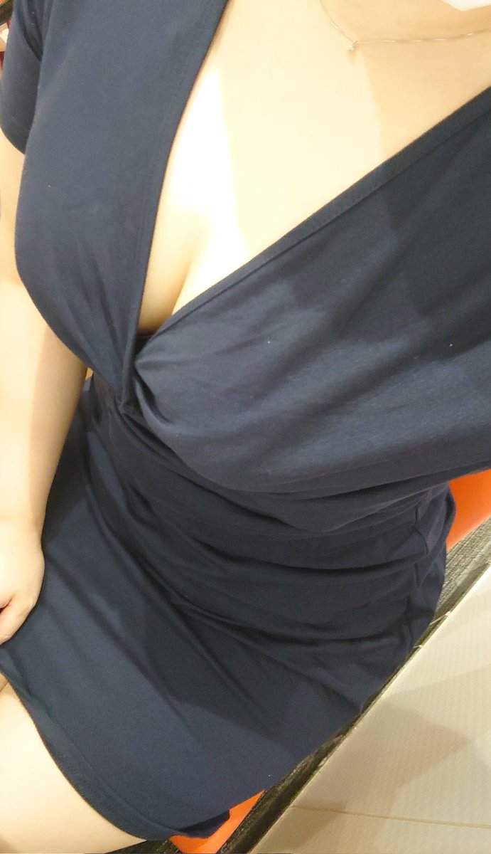 blankmixtapes's tweet image. 甘えたい日もあるのに相手がいないなんて💔😔

#P活西船橋 #P活錦糸町