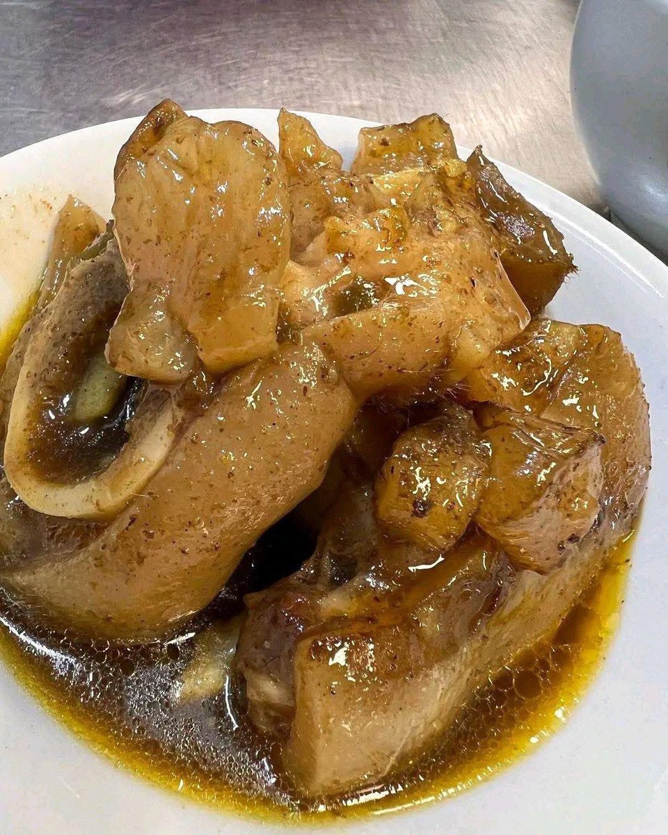 g_diets_'s tweet photo. Dismantling the Big Salt Lies

They told you:

→ Salt will give you high blood pressure.
→ Salt will cause stroke.
→ Salt will damage your kidneys.
→ Salt will make you fat.
→ Salt will give you stomach cancer.

Let me break this all down for you.

Thread//🧵 https://t.co/BnAirlOJlh