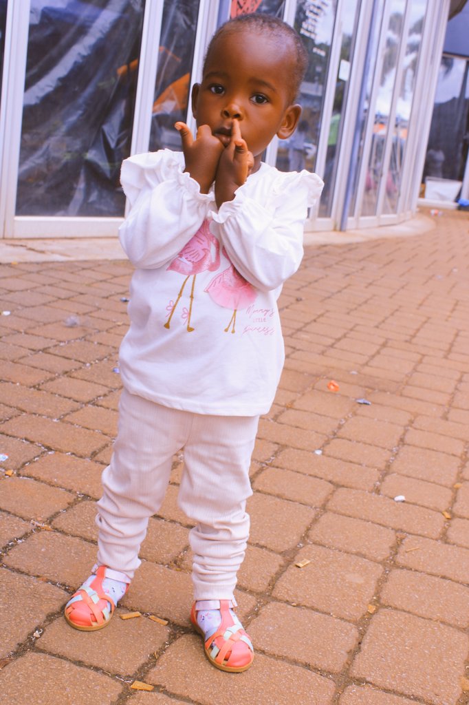 Amicable Janhi (@amicablejanhi) on Twitter photo 