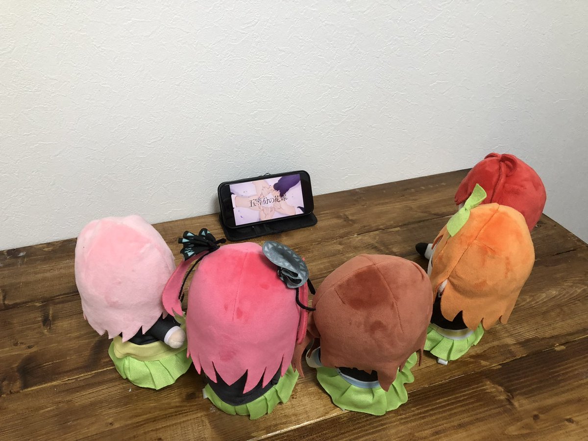 Eight_gotoubun's tweet photo. 🎂Happy Birthday🎂
一花、二乃、三玖、四葉、五月
🎉誕生日おめでとう！🎉

五等分の花嫁に出会えて良かった

 💛💜💙💚❤️
みんな大好きだよ
 💛💜💙💚❤️

#五等分の花嫁
#中野家五つ子誕生日 
#五等分の花嫁生誕祭 
#中野家五つ子生誕祭2025
#五等分は永遠だよ https://t.co/ECI7nvh16k