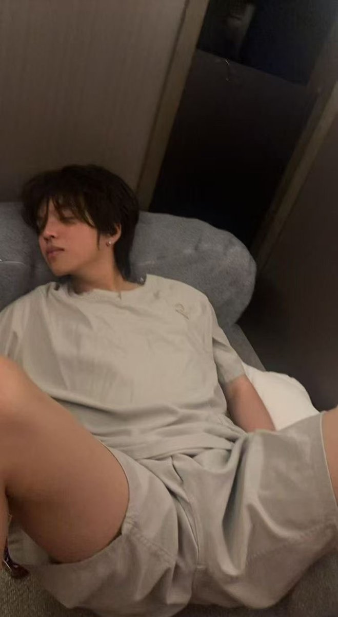 在洗浴中心晕倒