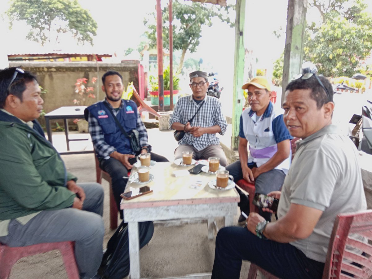 AndiWah2001's tweet photo. #TPPBersamaMenteriDesa

Pendataan pelaksanaan Musdes khusus pembentukan koperasi merah putih

#TPPBersamaMenteriDesa

@prabowo
@YandriSusanto27
@ArizaPatria
@taufikmadjid71
@kemendespdt
@bpsdmkemendesa https://t.co/GEejy1zk9b