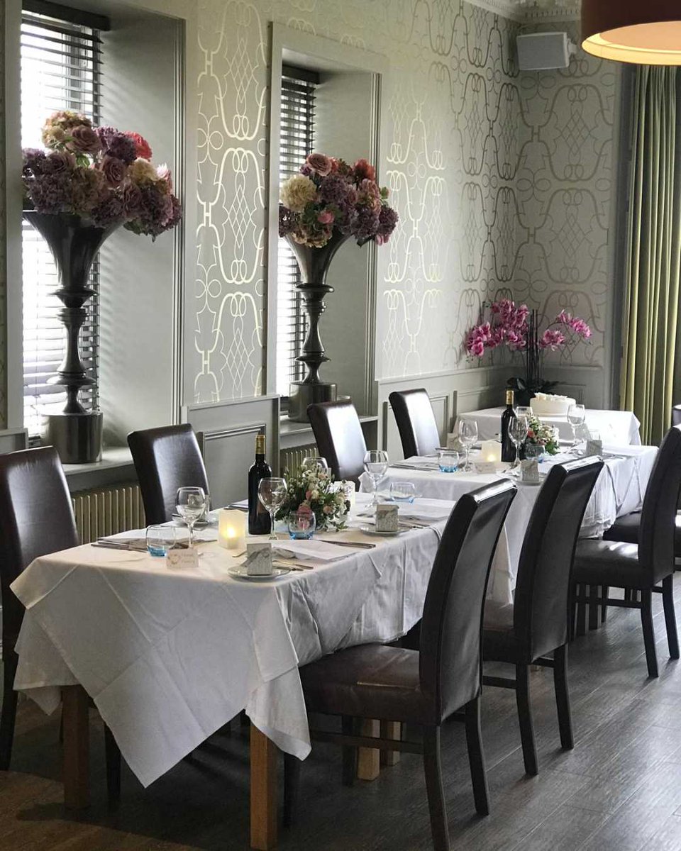 Looking for a space to hire? The Music Room is available for lunch and dinner for 20+ guests. 🥂

We host wedding ceremonies/breakfasts, christenings, pre-wedding meals, anniversaries, and special birthdays to name a few. Get in touch!