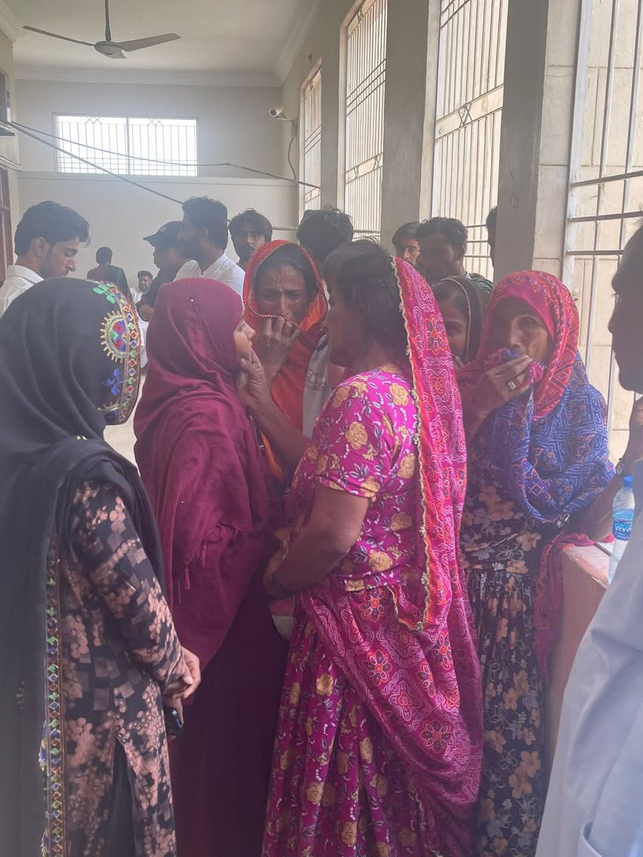 Veengas (@veengasj) on Twitter photo The news was about Chanda Maharaj’s alleged killing. <a href="/SindhuSorath/">SorathSindhu</a>, the family, and lawyer made efforts to trace her. Today, on the court’s orders, she appeared in court and met her mother — the first time in four years. Chanda was converted to Islam and married to a man The news was about Chanda Maharaj’s alleged killing. <a href="/SindhuSorath/">SorathSindhu</a>, the family, and lawyer made efforts to trace her. Today, on the court’s orders, she appeared in court and met her mother — the first time in four years. Chanda was converted to Islam and married to a man