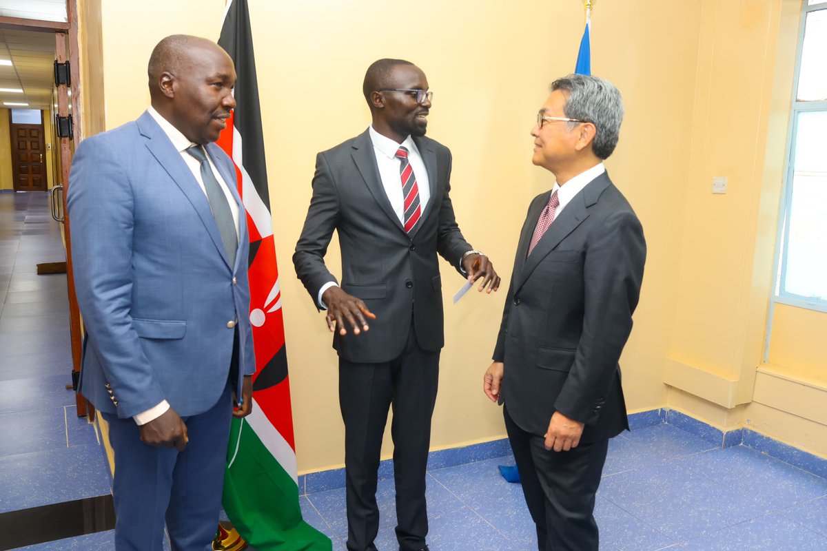mugaa_eric's tweet image. Today, H.E. Ambassador Hiroshi Matsuura of Japan paid a courtesy visit to my office at Maji House, Nairobi. Kenya and Japan have a long history of collaboration in the irrigation and water sectors, focusing on infrastructure development, technology transfer, and capacity building…