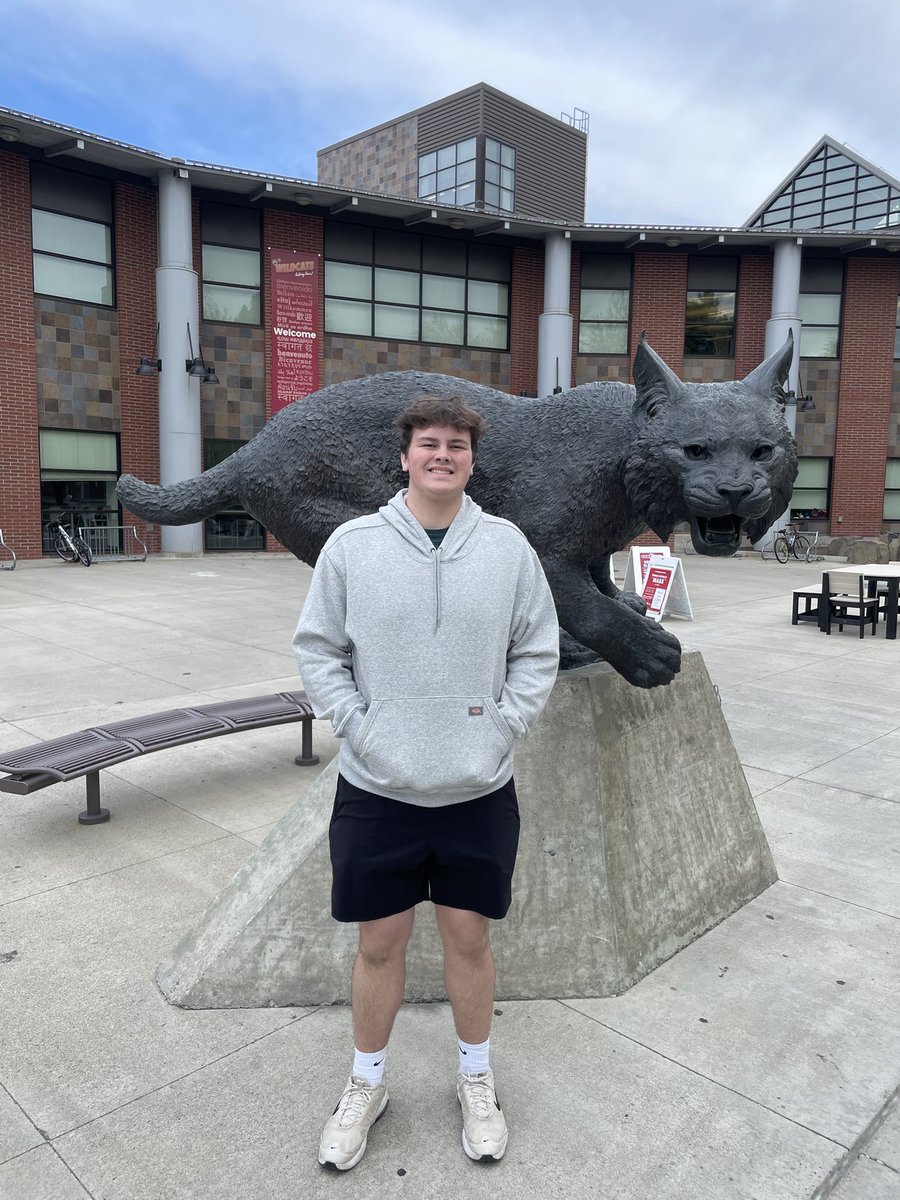 Had a great time out at <a href="/CWUFB/">CWU Football</a>’s junior day yesterday! Big thanks to <a href="/coachKastens/">Alex Kastens</a> for the invite, it was amazing to learn more about the school and the program! 
<a href="/OlyBearFootball/">Olympia Football</a>