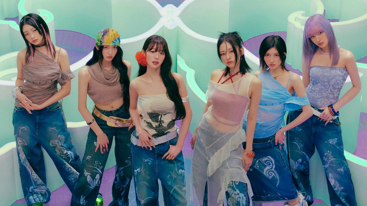 IVEUpdates_'s tweet photo. ๐ Early Prediction IVE on MelOn Music Awards 2025
#1 Best Female Group ๐
#1 TOP10 Bonsang ๐
#3 Album of The Year
(Gap point to #1 6.30%)
#3 Song of The Year
(Gap point to #1 27.5%)
#3 Artist of The Year
(Gap point to #1 40%)
(Not include vote + judge)
#IVE #์์ด๋ธ https://t.co/HpTI9cO2jk