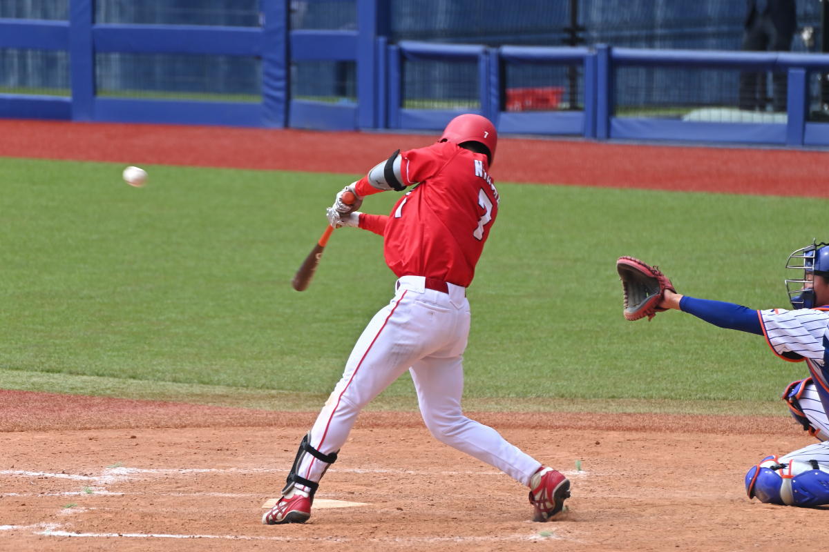 allashikagaclub's tweet photo. 【結果速報】
5/5 JABA新潟大会 vs.バイタルネット 5-3 ○
少ない好機を岩崎浩と二村のタイムリーでモノにし、左のエース齋藤が10回15奪三振の力投を見せ決勝進出です！
決勝戦は現在行われているJR東日本東北と読売ジャイアンツ三軍の勝者と対戦します。
https://t.co/PVB9ERVdle https://t.co/lBYKab9mP0