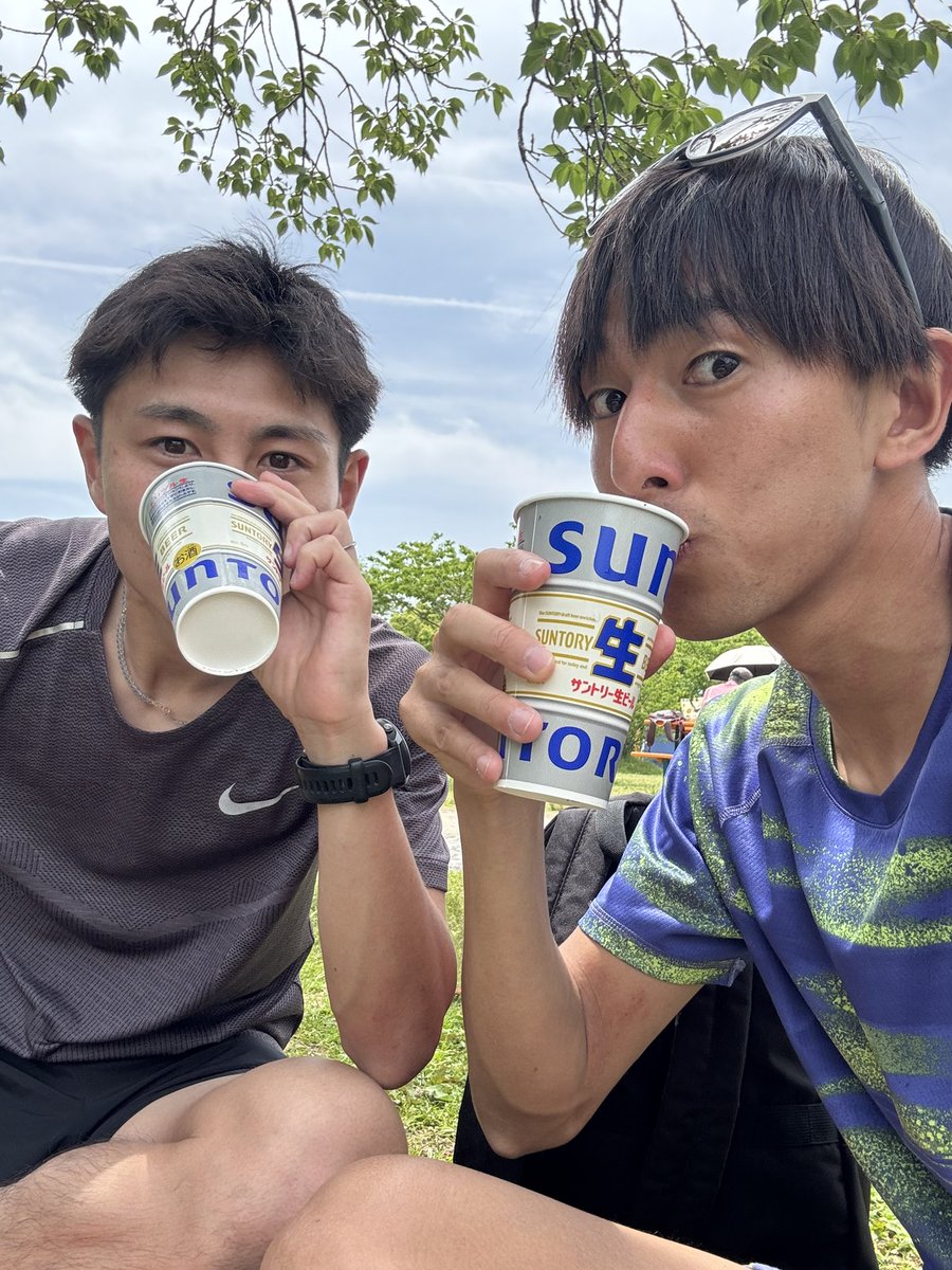 餃子フェスやってるから今西くんと飲みまくってるなう🍻最高すぎた！！！