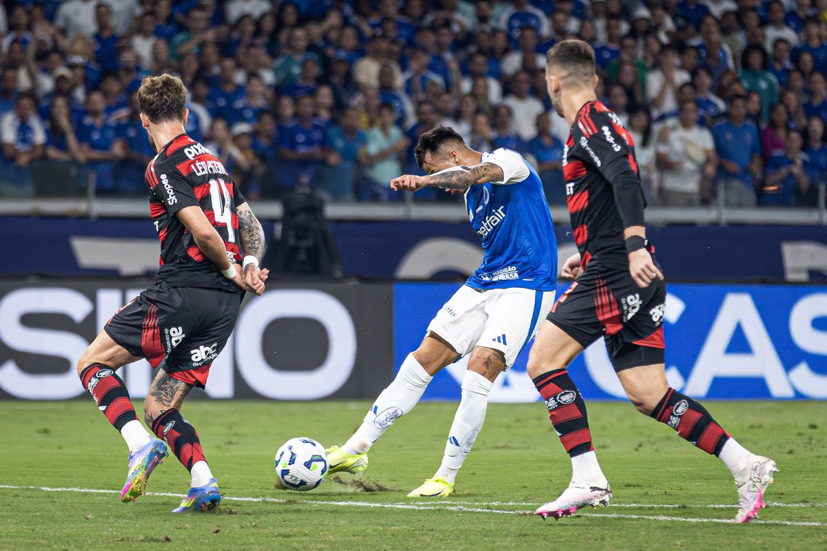 kaiojorge's tweet photo. KJ do Cruzeiro! 🔵⚪️🤩 https://t.co/7tWbfW3Znu