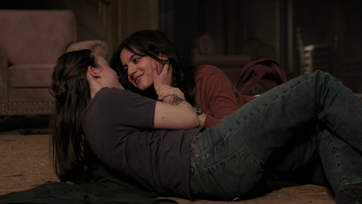 TheLastofUsNews's tweet image. “I would die for you.”
#TheLastOfUs