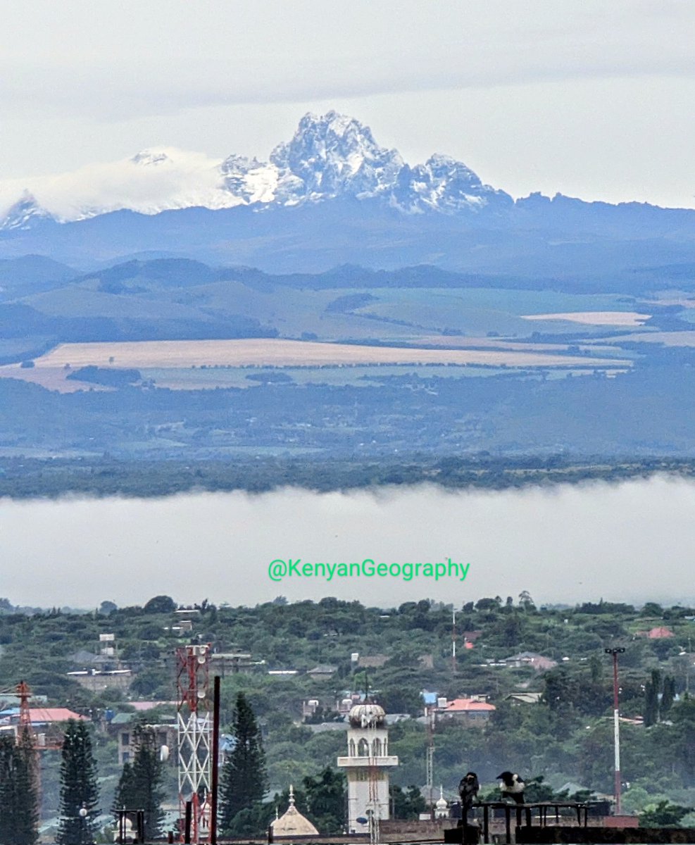 Geography of Kenya (@kenyangeography) on Twitter photo Elevation variation of over 4000m captured in one photo. From an elevation of 1100m in Isiolo in the foreground to the 5199m Batian peak of Mt. Kenya. Photo depth has a total distance of 50km, as the crow flies.
<a href="/NatGeo/">National Geographic</a> Elevation variation of over 4000m captured in one photo. From an elevation of 1100m in Isiolo in the foreground to the 5199m Batian peak of Mt. Kenya. Photo depth has a total distance of 50km, as the crow flies.
<a href="/NatGeo/">National Geographic</a>