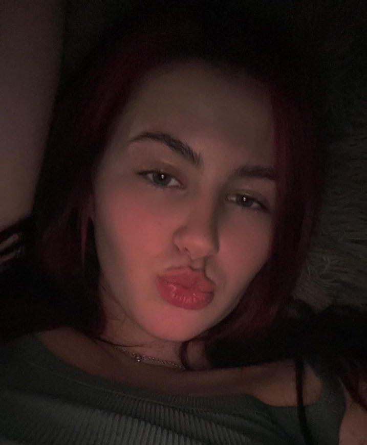 Good night 😘 ? Remember my rules never dm if you’re not ready for a serious relationship just one sweet man and I will be sweet girl