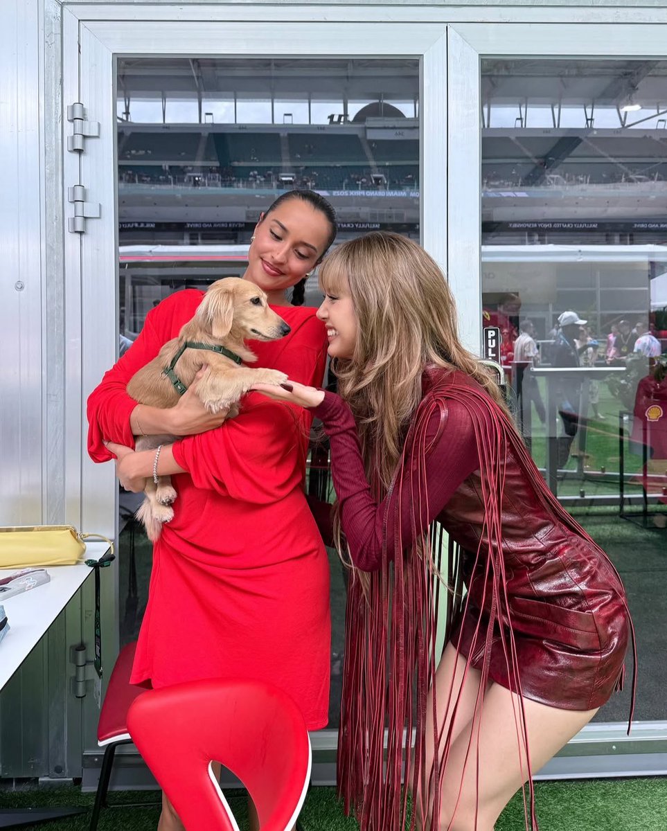 I NEED THEM TO BE FRIENDSSSS