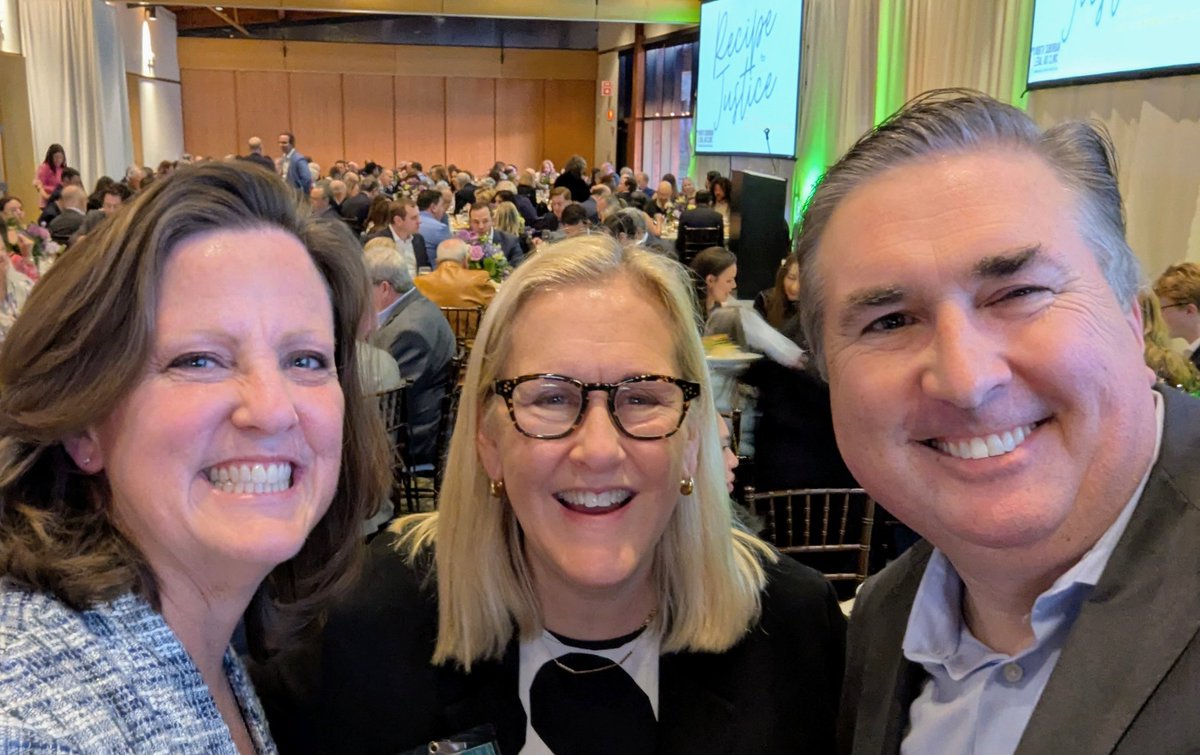 mike_cabonargi's tweet image. Wonderful to support the North Suburban Legal Aid Clinic and celebrate its 10th Anniversary. TY Loftus Eisenberg for hosting us. Congrats to NSLAC founder @nancyrotering.bsky.social.