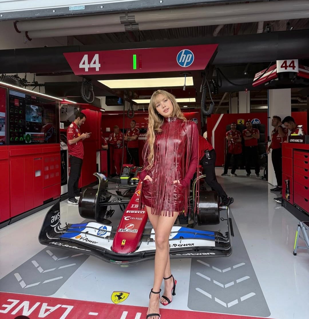 @LaliceUpdates @FerrariUSA @ScuderiaFerrari @Ferrari @wearelloud @F1 ...
