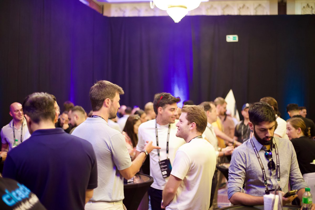 Huge thanks to <a href="/PundiAI/">Pundi AI</a> for bringing us to #Token2049 Dubai! 🚀
We made powerful connections that will help take Alpha Square to the next level.
More soon.
#AI #Web3 #AlphaSquare #PundiAI