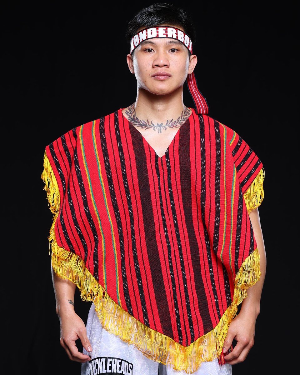 CarlWonderboy's tweet photo. Photo shoot para sa darating na laban. Tinitiyak ko po lagi na well-represented ang ating lahi. Ifugao. Pilipinas.
#TeamWonderboy #TeamIfuago #TeamINC #SonOfTheNorth #KnuckleheadsBoxingGym #Fittwentyone #HardTraining #LasVegas #LasVegasDebut https://t.co/Lk6cE4XaIE
