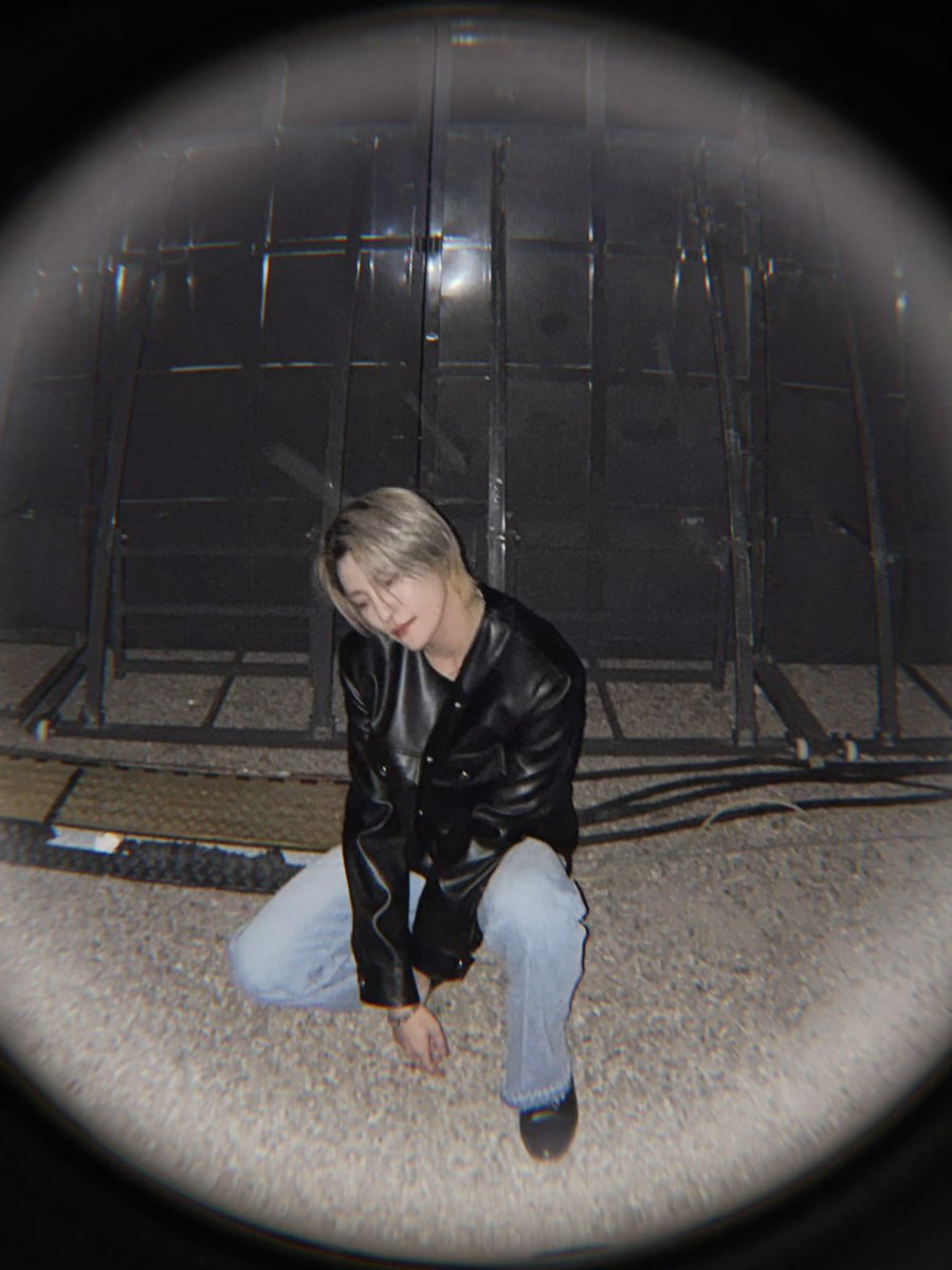 hourly yangyang tweet media