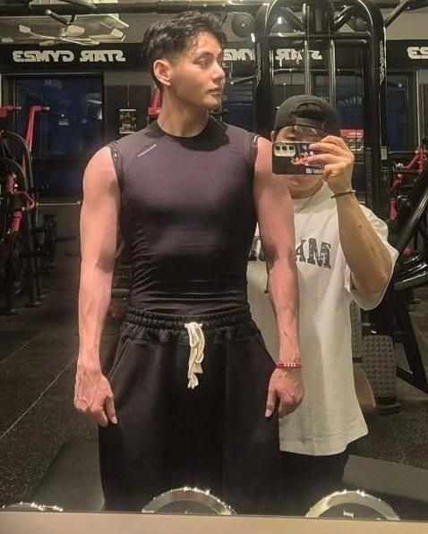 minsugastdy's tweet image. Ini mas Vaden sudah menjadi gapura 😮