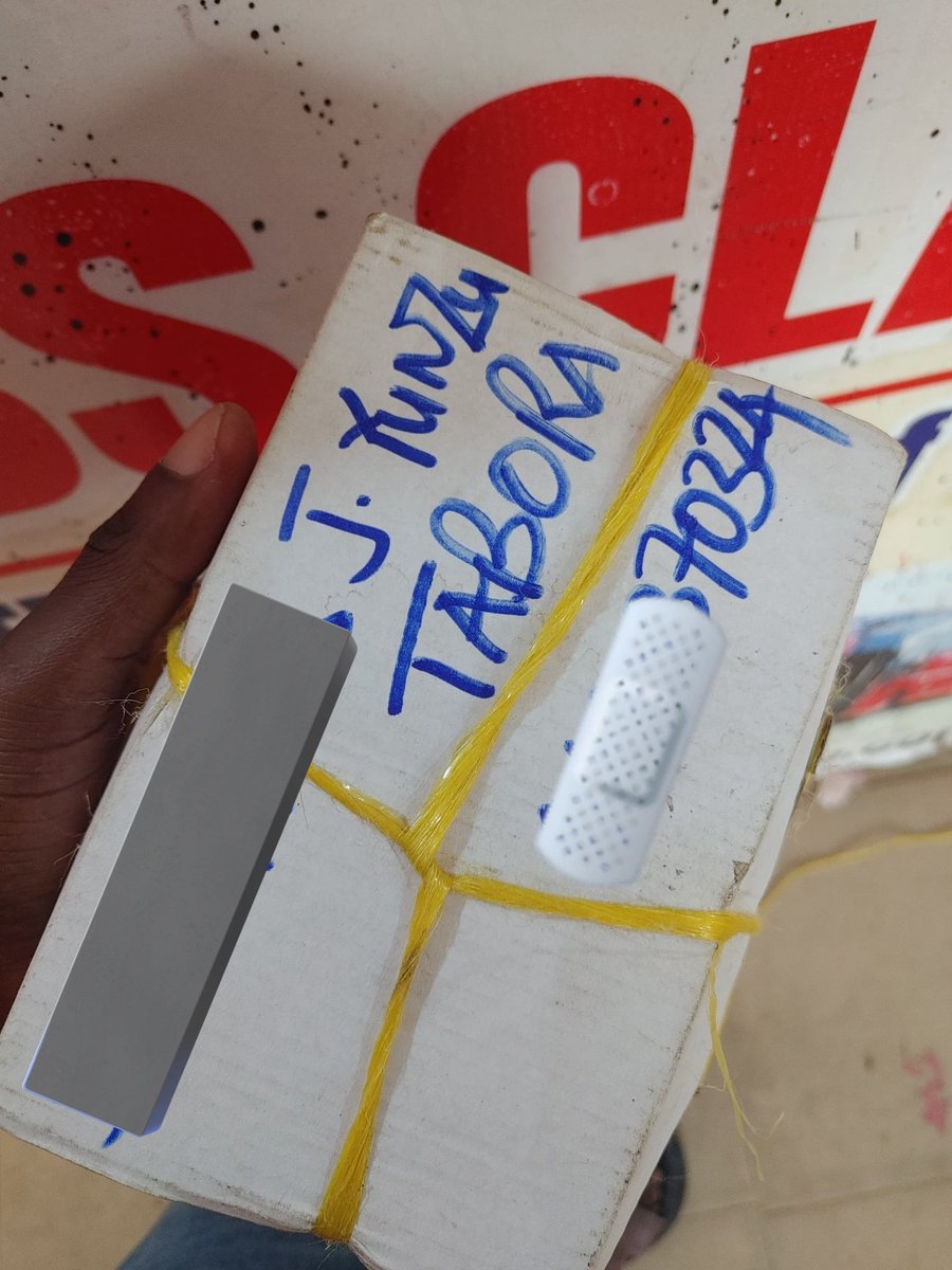 Sabuni ya asili yenye mchanganyiko wa mchele, maziwa ya mbuzi, na mafuta ya mchaichai.

Inasaidia
⊙ kulainisha ngozi,
⊙ kuondoa Harufu na
⊙ kuipa ngozi yako mwonekano wa asili na mng'ao.

Kwa
💰Tsh 3,000
📲 : wa.me/+255766901509

Repost hii sasa na uwasaidie Rafiki zako