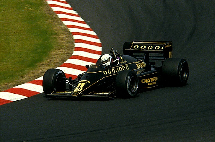MsportXtra's tweet photo. #F1 #OnThisDay, May 5th 1985, a crazy final part of the #SanMarinoGP in which @Prost_official thought he won, but he didn't. Elio de Angelis won at @autodromoimola with Thierry Boutsen 2nd and Patrick Tambay 3rd. https://t.co/D6wj4jDlHi #MsportXtra @UnracedF1 #OutOfFuel https://t.co/H5Cm1k1DNx
