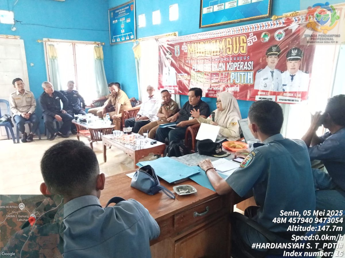 BangMaskur23's tweet photo. Pendataan pelaksanaan Musdes khusus pembentukan koperasi merah putih Kampung Way Tuba Kec. Gunung Labuhan Kab. Way Kanan Prov. Lampung
#TPPBersamaMenteriDesa
#tpplampung
@prabowo
@YandriSusanto27
@ArizaPatria
@taufikmadjid71
@kemendespdt
@bpsdmkemendesa https://t.co/DSiSl7YYoz