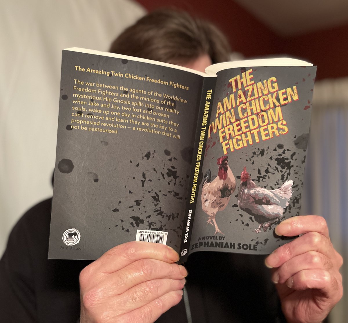 Happy pub day to my labelmate <a href="/ZephaniahSole/">Zephaniah Sole</a>. If you put Life of Pi and Bubba Ho-Tep in a blender, added all the right spices, and set it on puree, you’d have Z’s new novel, The Amazing Twin Chicken Freedom Fighters (<a href="/RunAmok_books/">Run Amok Books</a>)—a singularly unclassifiable gem. #NewRelease