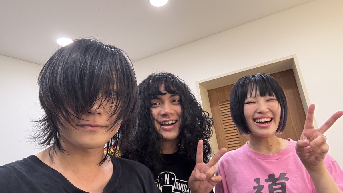 25.5.5 #ビバラ 1.Universal Serial Bus 2.Tank-top of the world 3