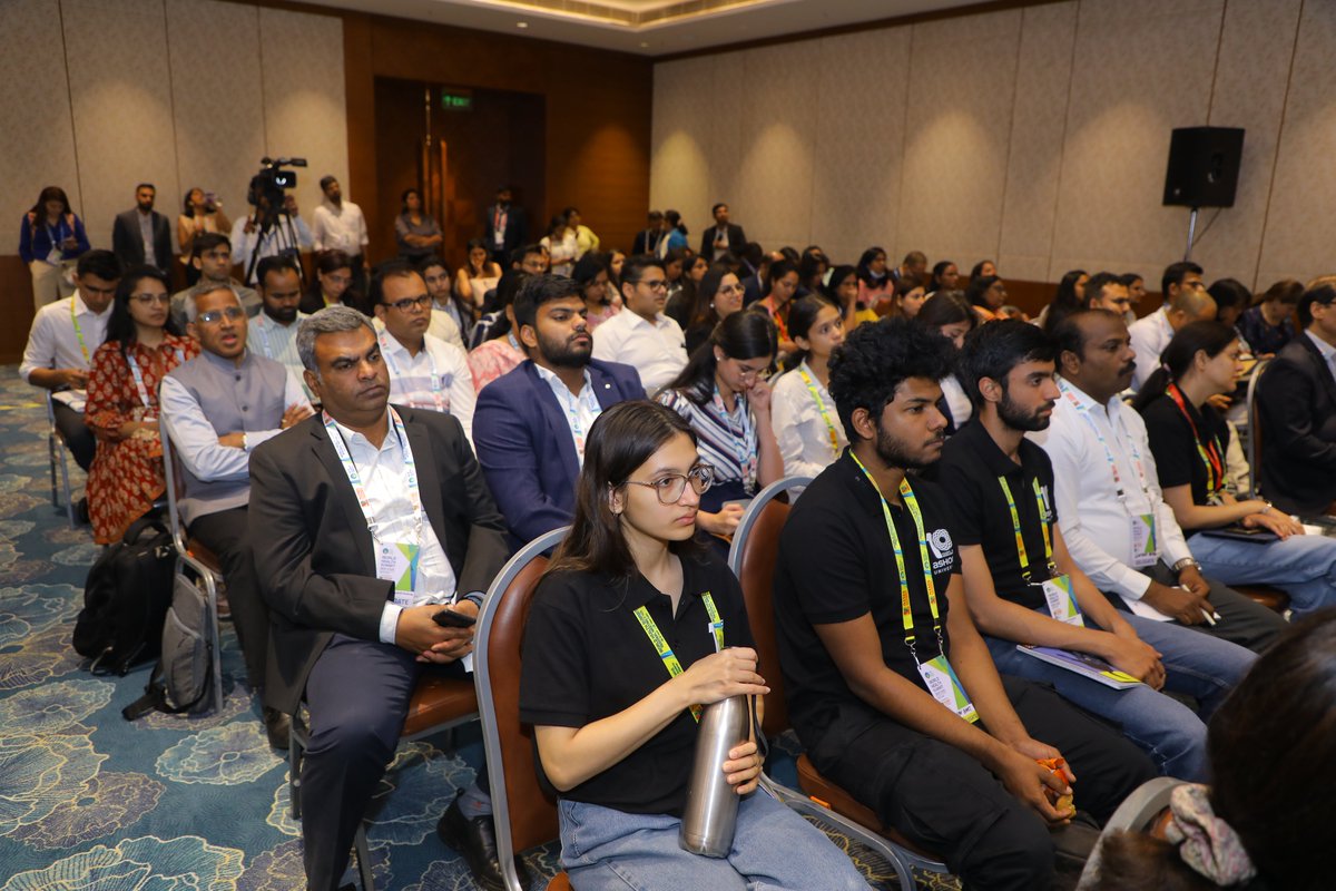 KCDH_A's tweet image. As part of the @whsnewdelhi2025, we hosted a focused panel discussion on “Scaling Access to AI-Powered Diagnostics for Improved Health Equity.”
The session explored how #AI can move from buzzword to backbone in making diagnostics more accessible and equitable.
#DigitalHealth