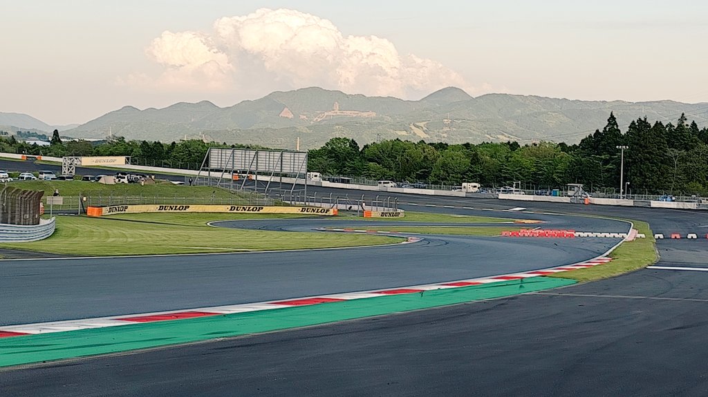 koudaimisawa's tweet photo. 初め富士スピードウェイの本コースに行った。
レースは最後まで分からないもんだね。結末声出てしまった。

てかみんなうますぎる（当たり前） https://t.co/3XOgyPaVje