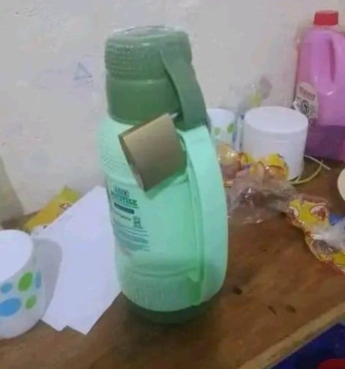 Nakosana na roommate kidogo  akani tendea wema...