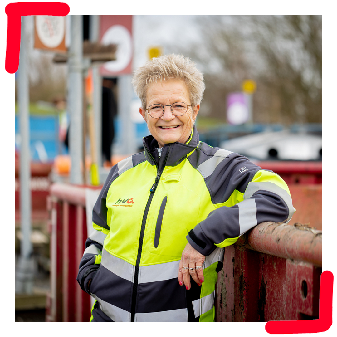 🇳🇱 Het is Bevrijdingsdag! 🎉Vandaag vieren we de vrijheid, maar let op: wij zijn vandaag gesloten.
🚛 Er wordt geen afval opgehaald en ook onze (onbemande) afvalbrengstations zijn gesloten. 
Geniet van Bevrijdingsdag en we staan morgen weer voor je klaar! 🎉