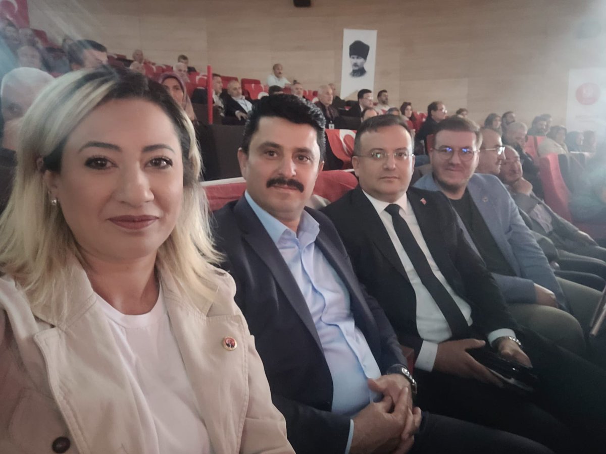 Çankırı Dernekler Konfederasyonu'nun Genel Kurul Toplantısına Ankara Milletvekilimiz, Genel Başkan Yardımcımız Av.İdris Şahin, Yenimahalle İlçe Başkanı Sn.Serkan Fındık ve İlçe Başkanımız Sn.Ali Ölmez ve yönetim kurulumuz ile birlikte katılım sağladık.
